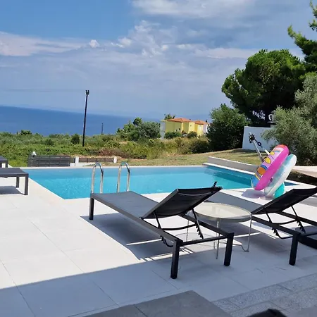 Anna Maria Mini Villa Kriopijí