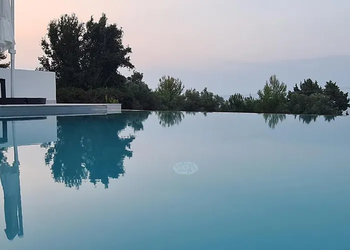 Anna Maria Mini * Kriopigi