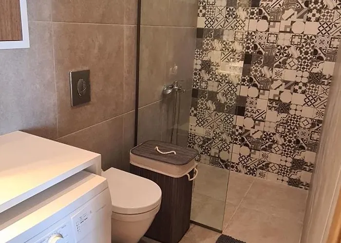 Anna Maria Mini Kriopigi